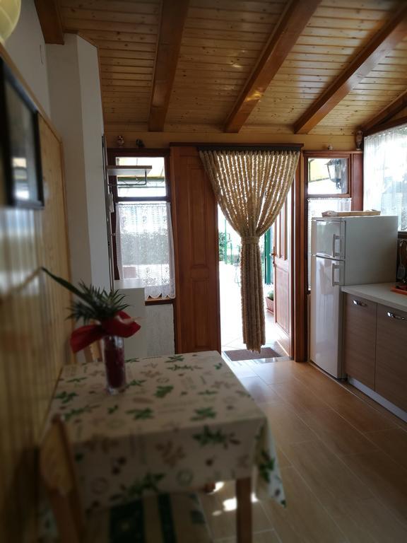 Apartments Val Mari - Laguna Ровин Екстериор снимка